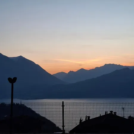 Hébergement de vacances Casa Di Silva Tra Monti E Laghi Perledo Regoledo