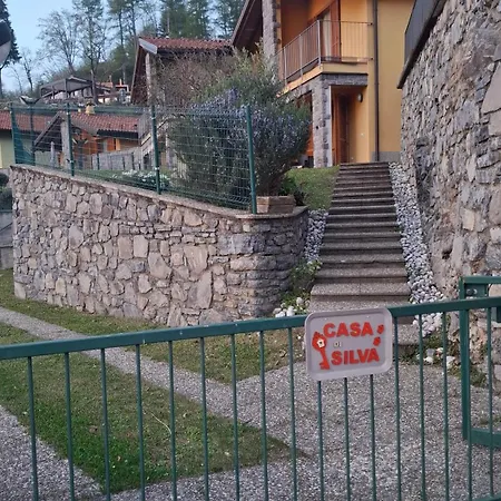 펜션 Casa Di Silva Tra Monti E Laghi Perledo Regoledo