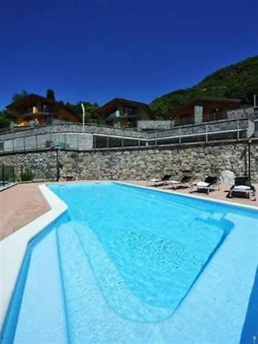 Hébergement de vacances Casa Di Silva Tra Monti E Laghi Perledo