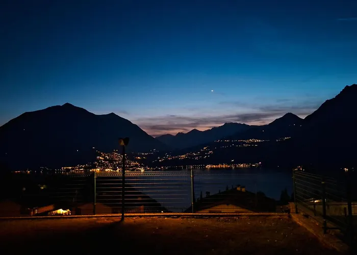 Casa Di Silva Tra Monti E Laghi Perledo Hébergement de vacances *
