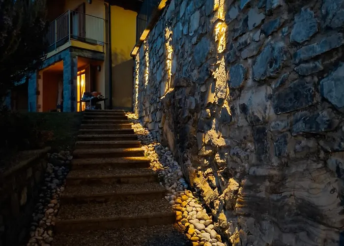 Casa Di Silva Tra Monti E Laghi Perledo Hébergement de vacances