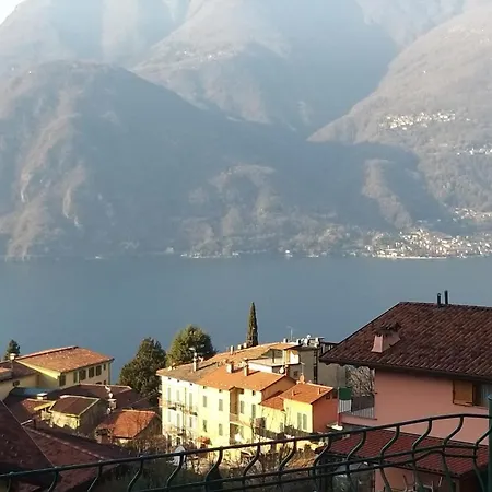 Hébergement de vacances Casa Di Silva Tra Monti E Laghi Perledo Regoledo