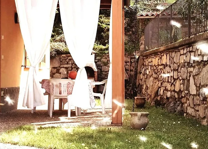 Casa Di Silva Tra Monti E Laghi Perledo 度假居
