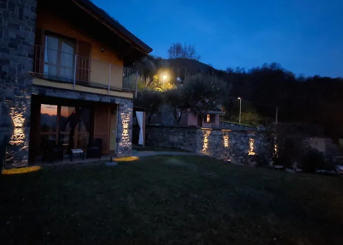 Casa Di Silva Tra Monti E Laghi Perledo 度假居 *